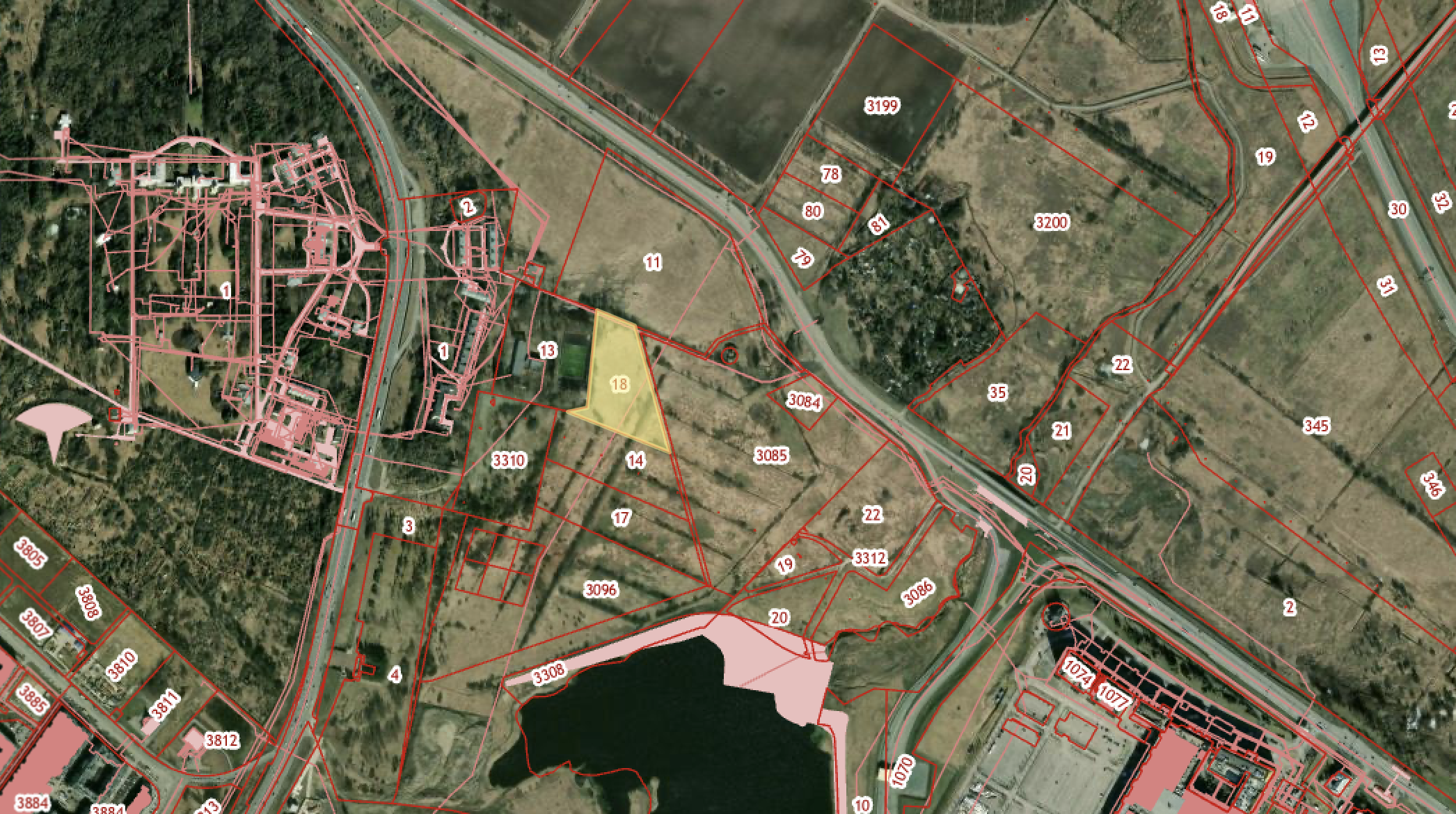 Земельный участок 2,08 га в поселке Шушары (Санкт-Петербург)