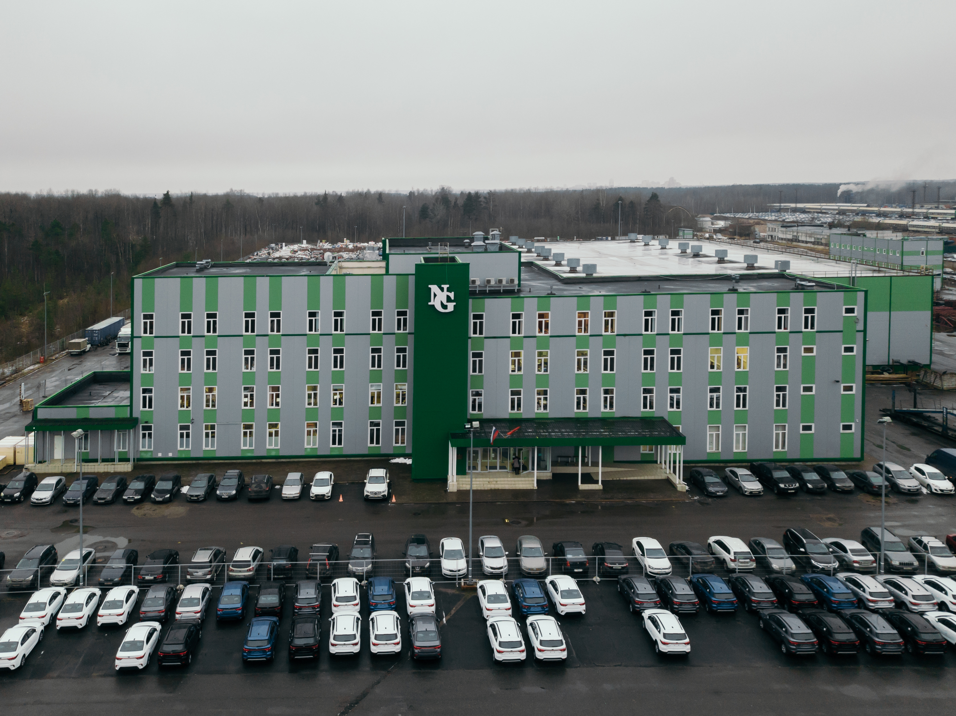 Аренда офиса 158,2 м2 в деловом центре "Северные Ворота"