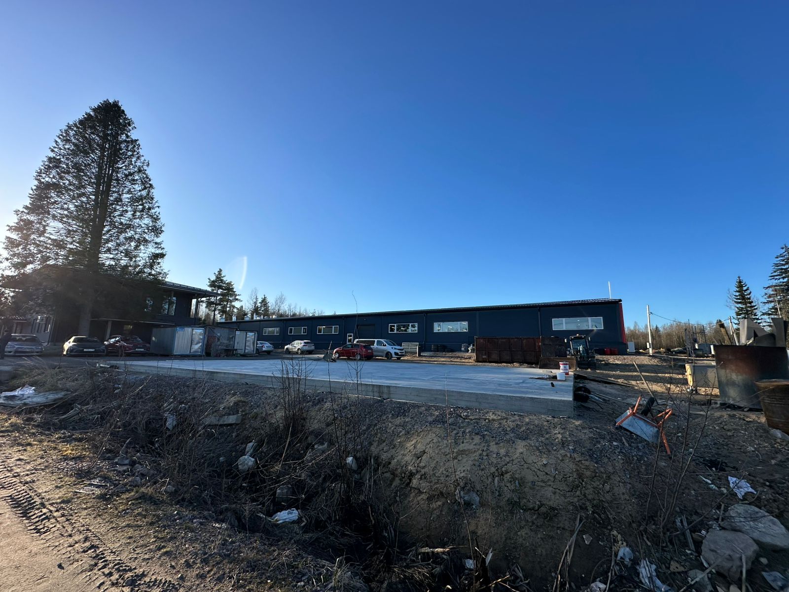 Производственный комплекс в Агалатово (1 804 м2 площадей (с долгосрочным арендатором, окупаемость 5,5 лет))