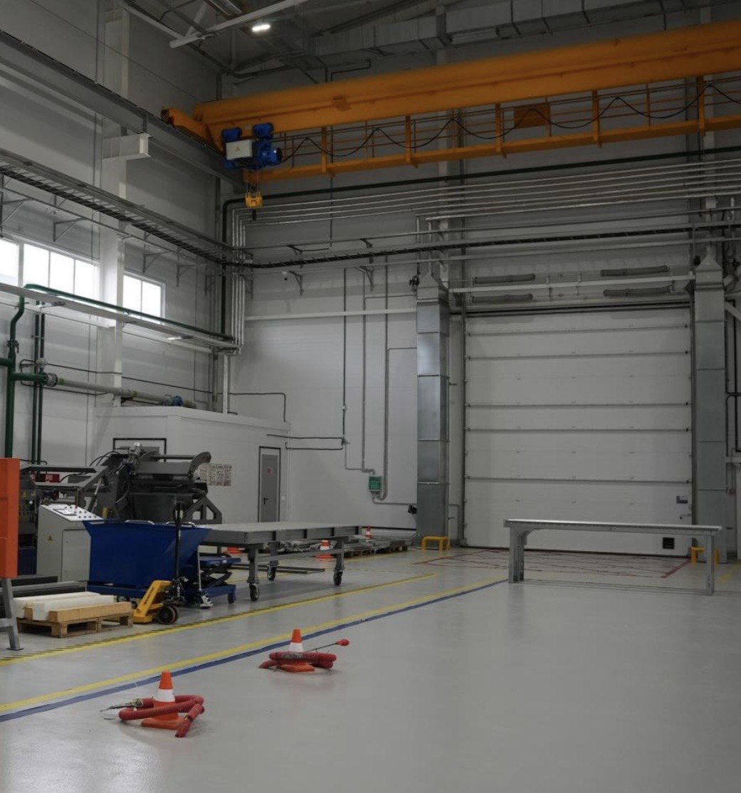 Продажа имущественного комплекса с долгосрочным договором аренды (технопарк Горелово)