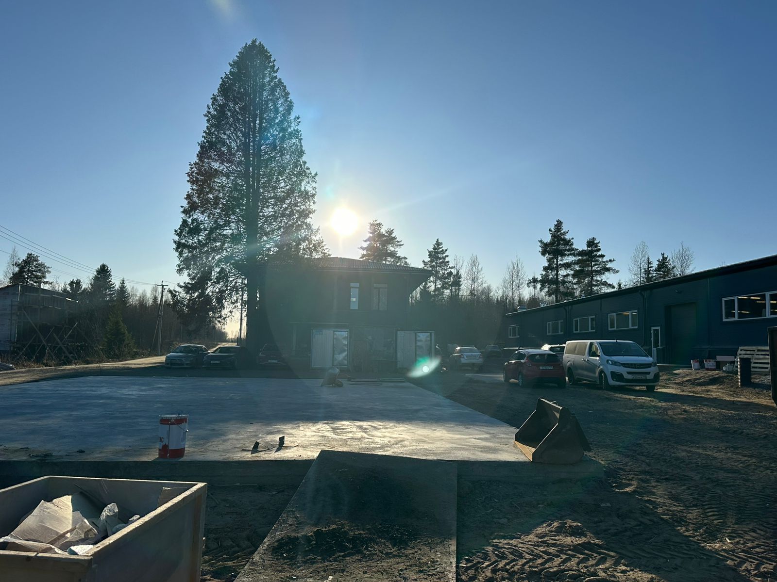 Производственный комплекс в Агалатово (1 804 м2 площадей (с долгосрочным арендатором, окупаемость 5,5 лет))