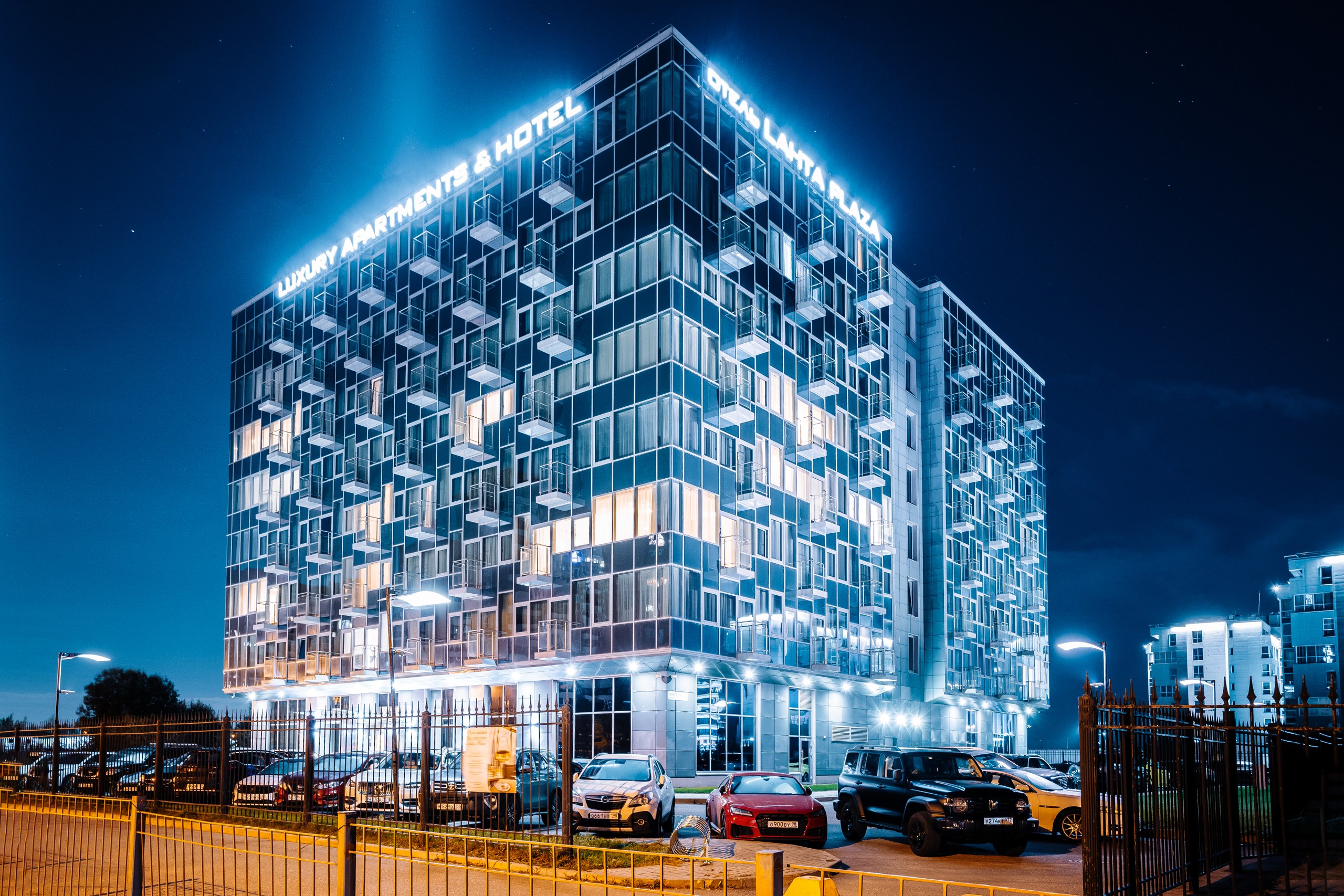 Отель Lahta plaza 4*